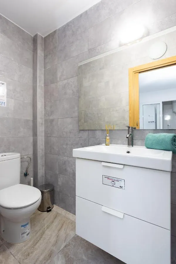 Black Cat Surf House 1 D Hotell Arona  Spanien